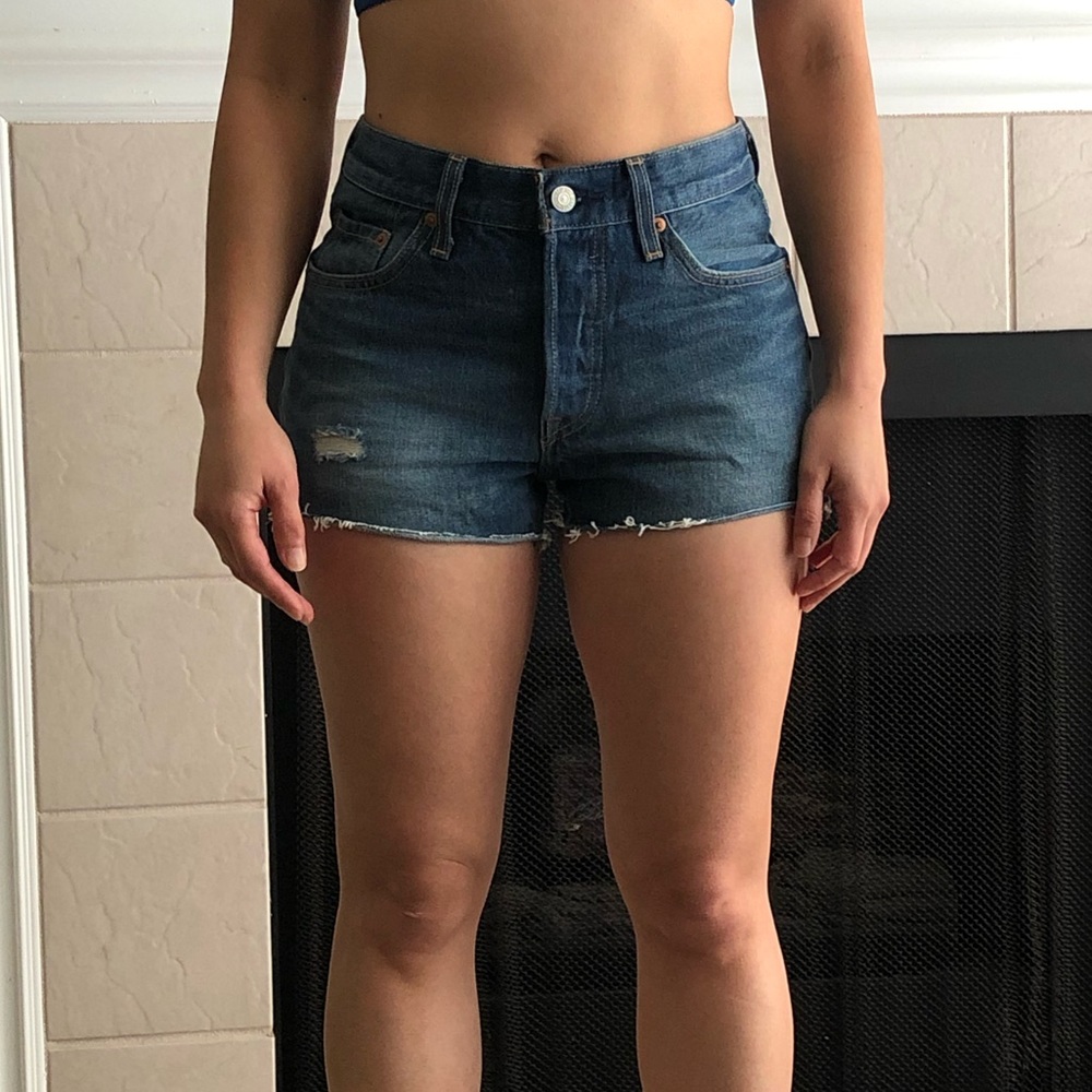 Levi’s Jean shorts size 25